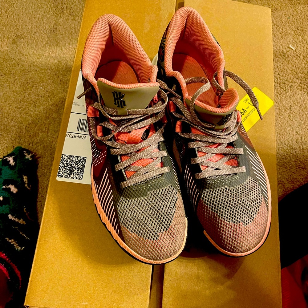 Used Nike’s Good condition